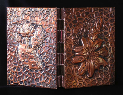 Repujado / Bookbinding
Copper - AZ Travel Journal